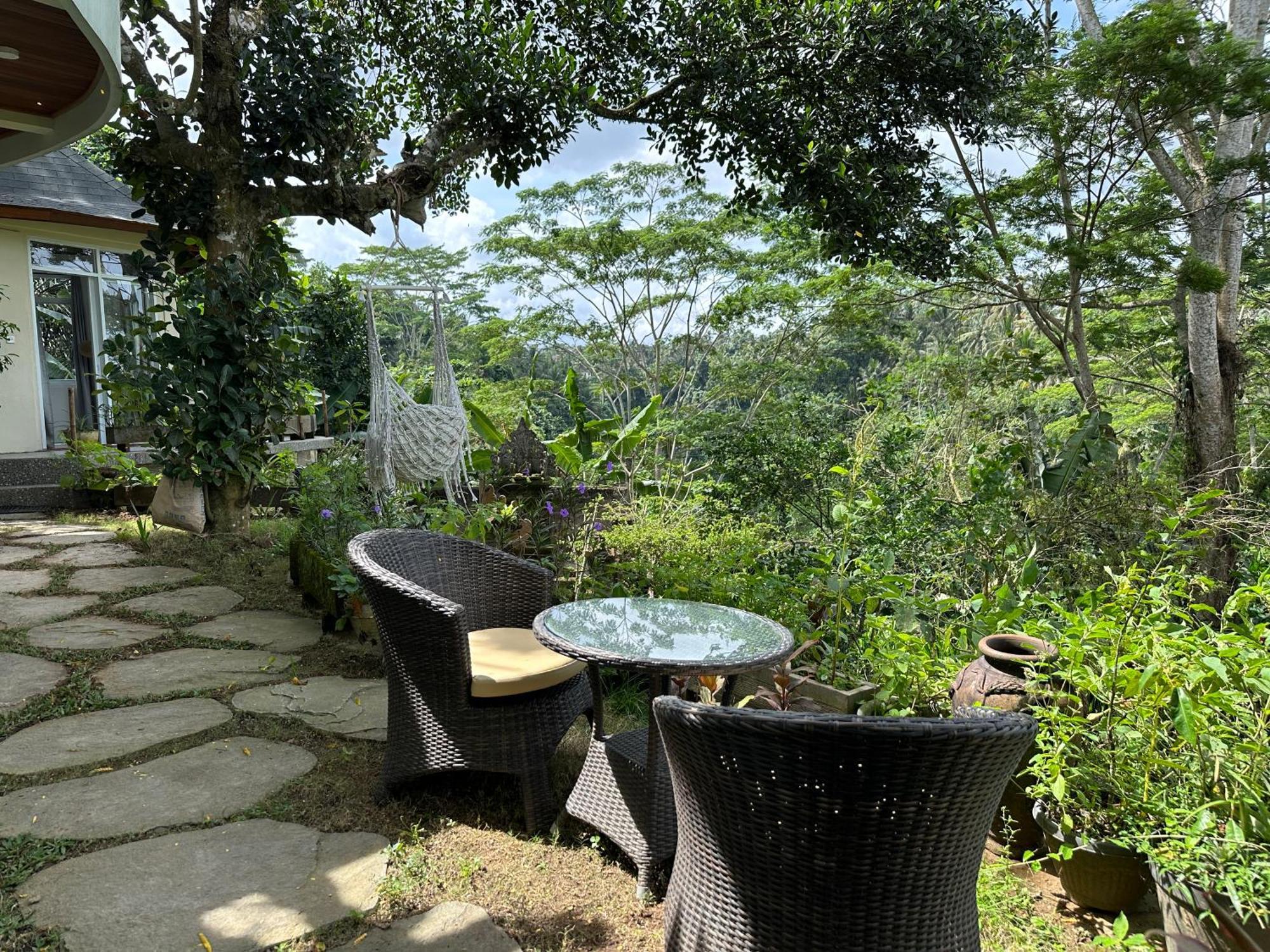 Tirta Asri Ubud Villa Esterno foto