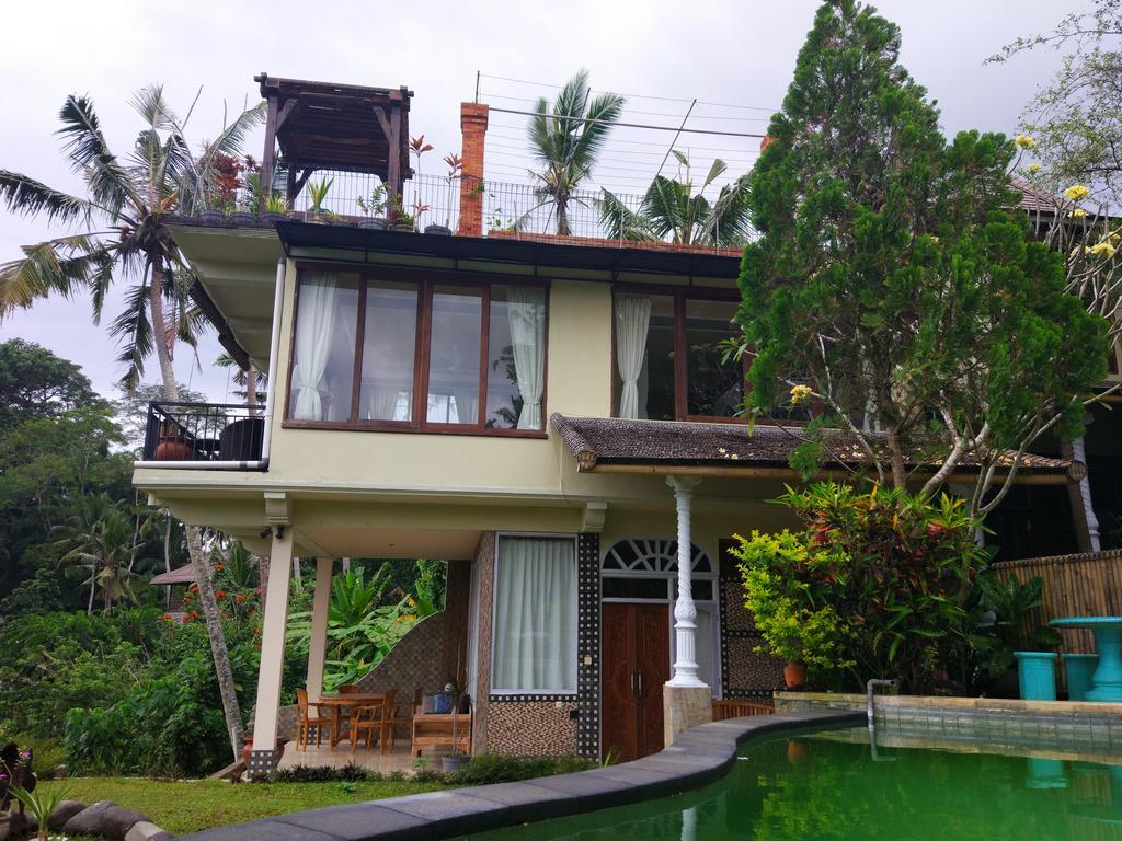 Tirta Asri Ubud Villa Esterno foto