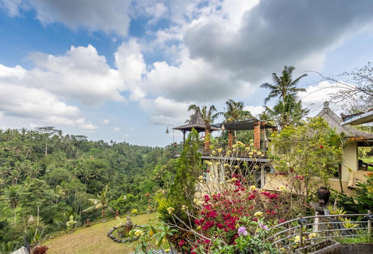 Tirta Asri Ubud Villa Esterno foto