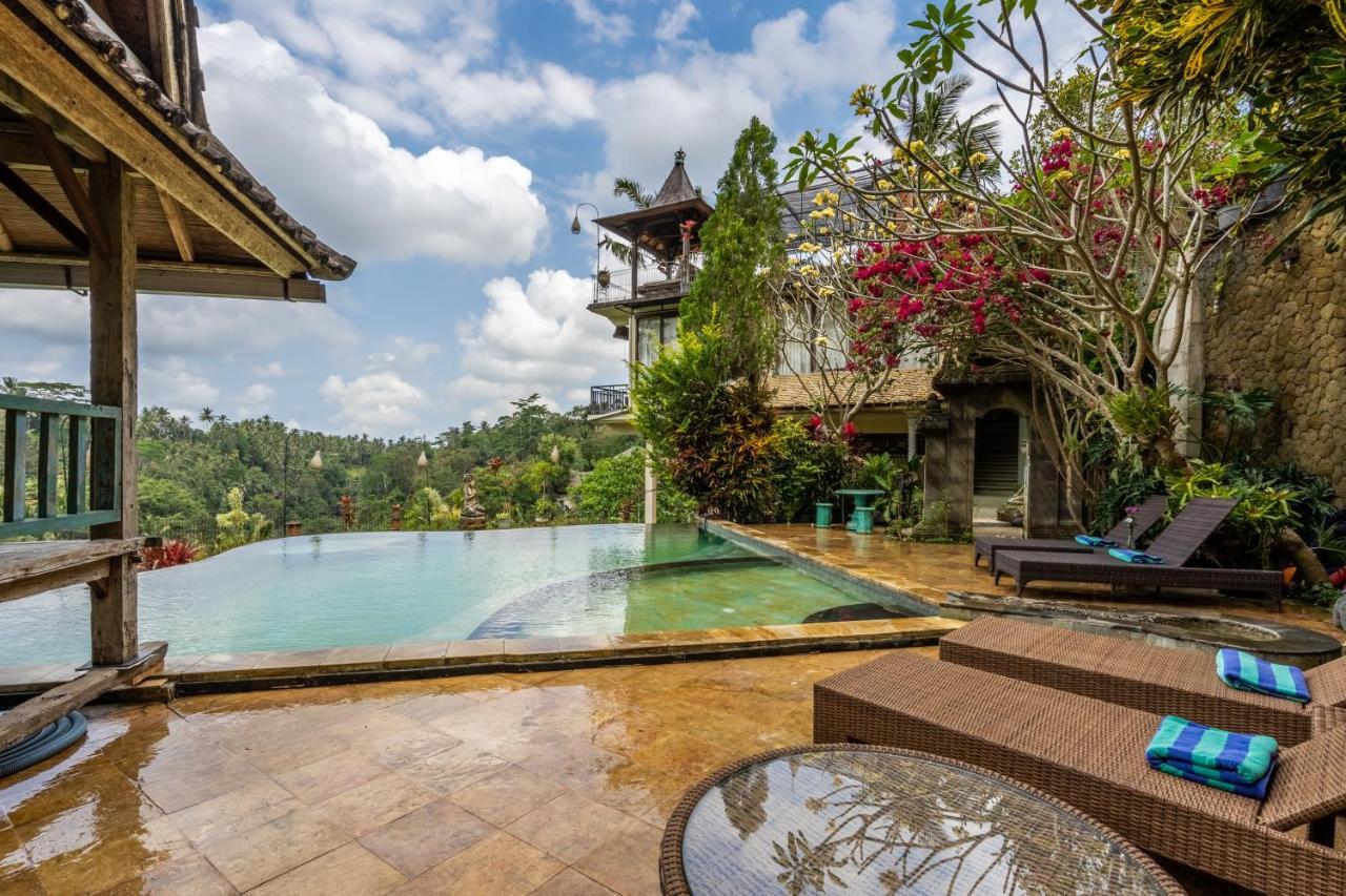 Tirta Asri Ubud Villa Esterno foto