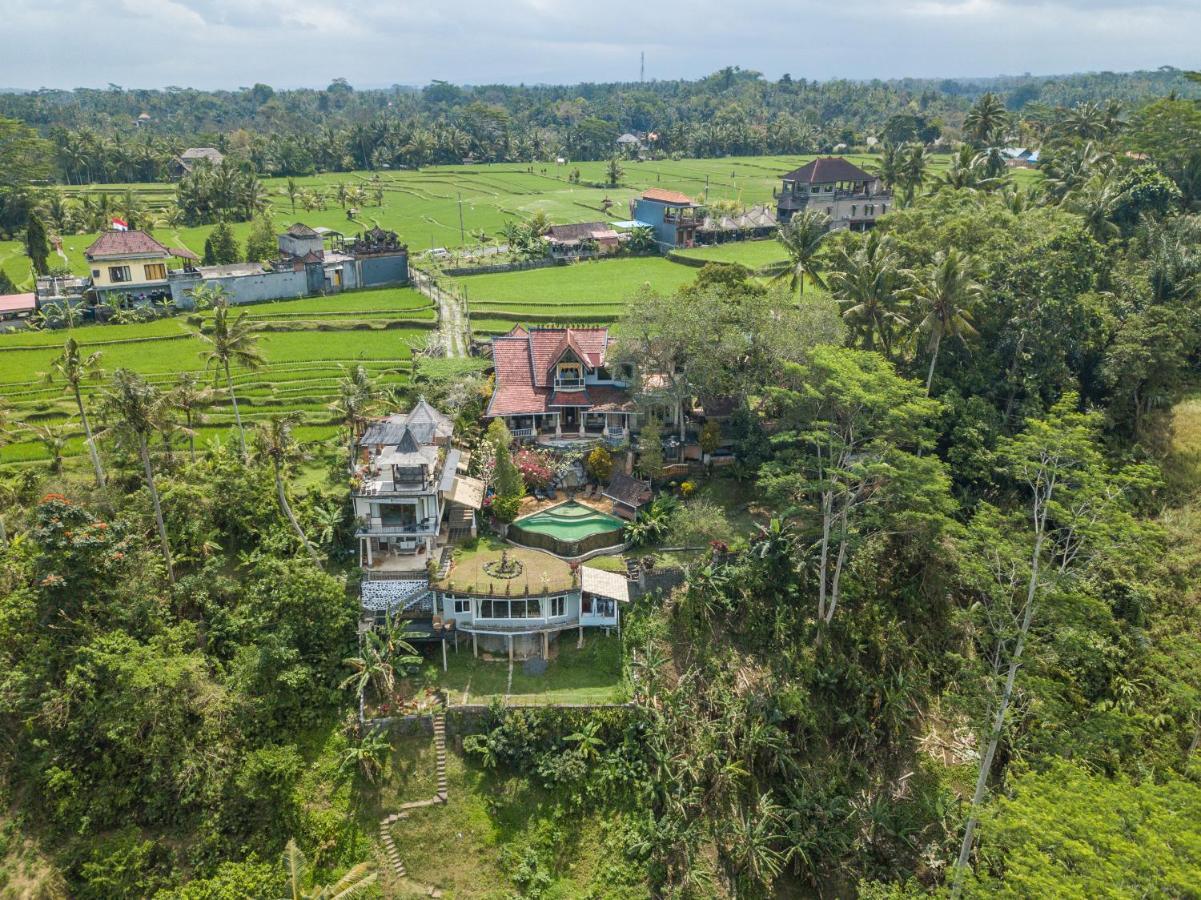 Tirta Asri Ubud Villa Esterno foto